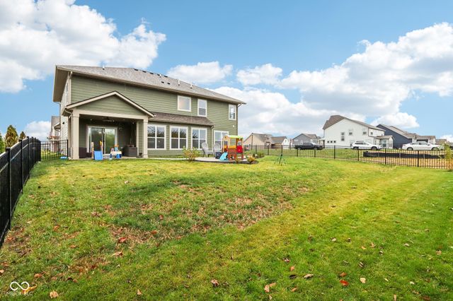 4309 Ironclad Drive, Bargersville, IN 46106