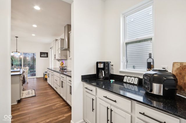 4309 Ironclad Drive, Bargersville, IN 46106