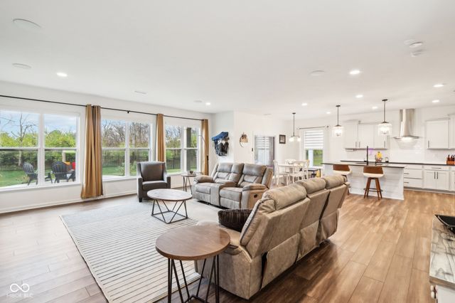 4309 Ironclad Drive, Bargersville, IN 46106