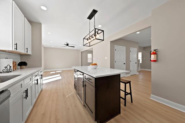 925 UNION LANDING, Cinnaminson, NJ 08077