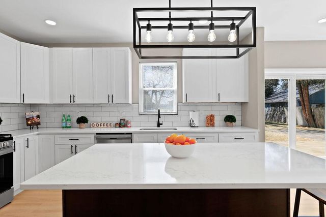 925 UNION LANDING, Cinnaminson, NJ 08077
