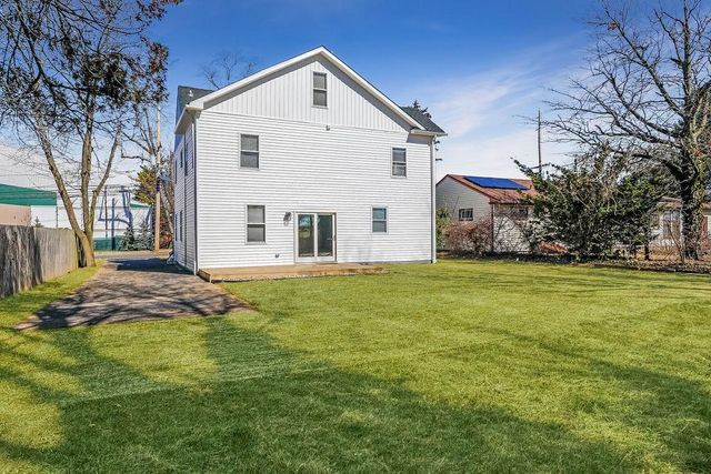 925 UNION LANDING, Cinnaminson, NJ 08077