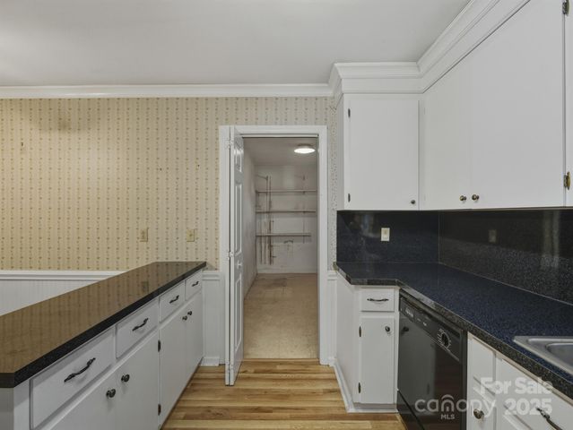 3200 Allenwood Road, Charlotte, NC 28270