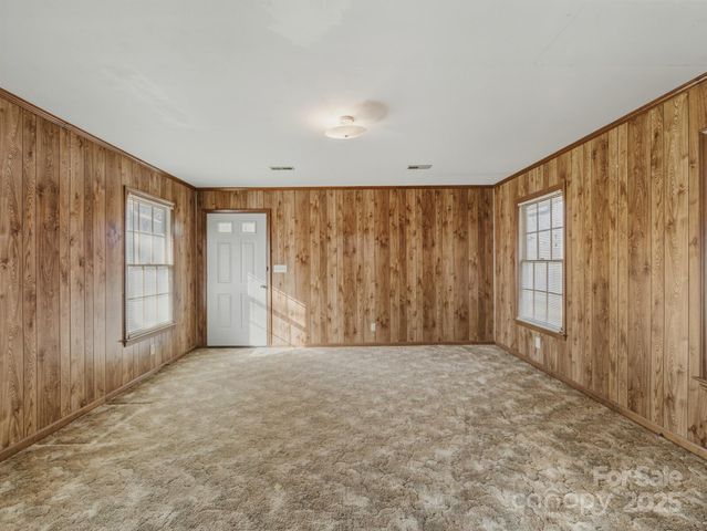 3200 Allenwood Road, Charlotte, NC 28270