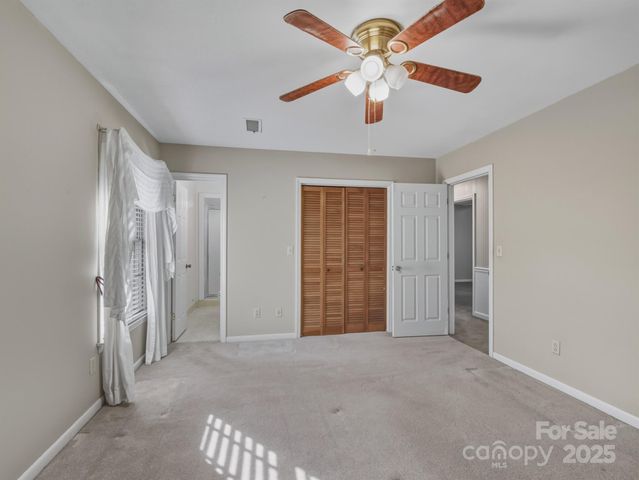 3200 Allenwood Road, Charlotte, NC 28270