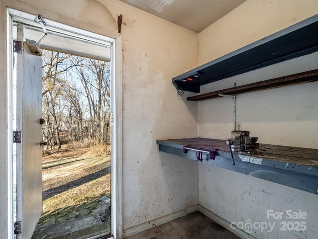 3200 Allenwood Road, Charlotte, NC 28270