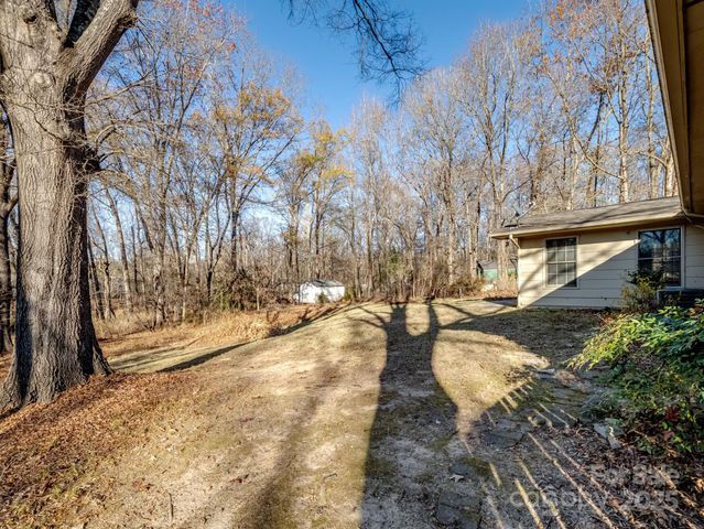 3200 Allenwood Road, Charlotte, NC 28270