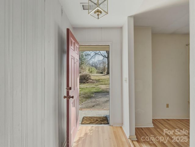 3200 Allenwood Road, Charlotte, NC 28270