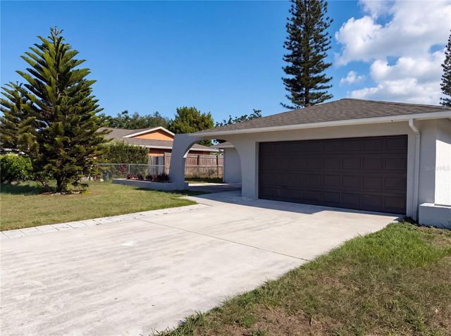 607 33RD AVENUE DRIVE E, Bradenton, FL 34208