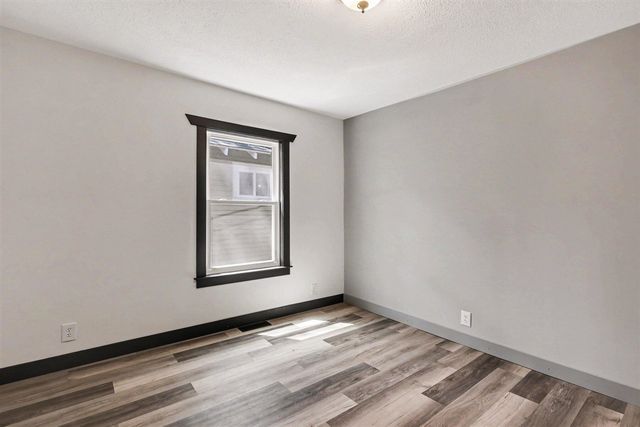 686 Marquette Avenue, Muskegon, MI 49442