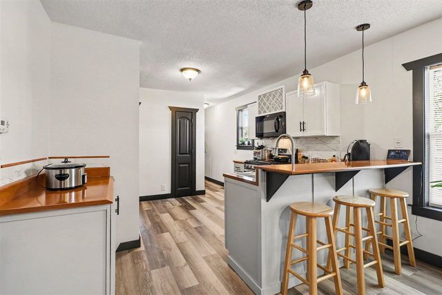 686 Marquette Avenue, Muskegon, MI 49442