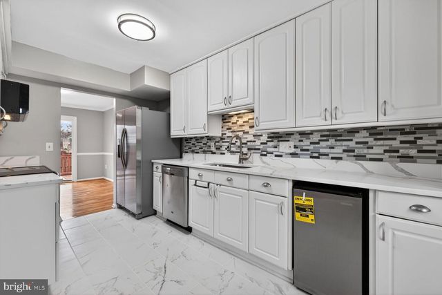 13030 PICKERING DR, Germantown, MD 20874