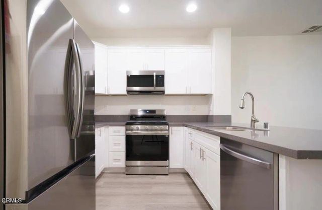 27285 Blue Spruce Place, Valencia, CA 91354