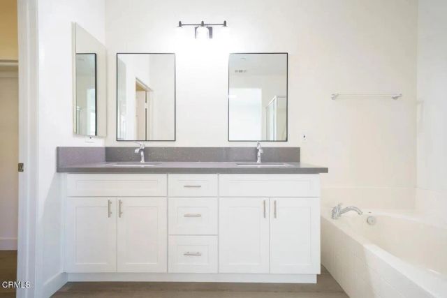 27285 Blue Spruce Place, Valencia, CA 91354