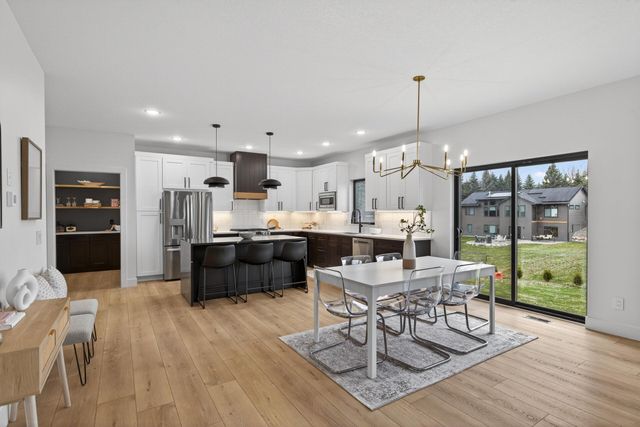 9984 14th Circle NE, Saint Michael, MN 55376