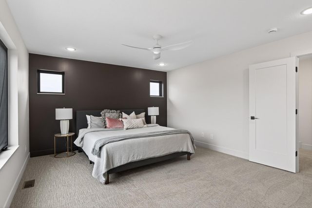 9984 14th Circle NE, Saint Michael, MN 55376