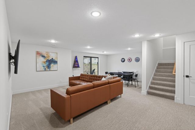 9984 14th Circle NE, Saint Michael, MN 55376