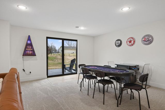 9984 14th Circle NE, Saint Michael, MN 55376