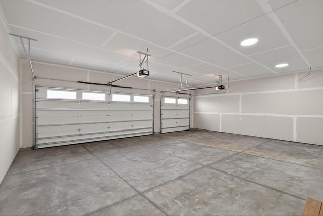 9984 14th Circle NE, Saint Michael, MN 55376