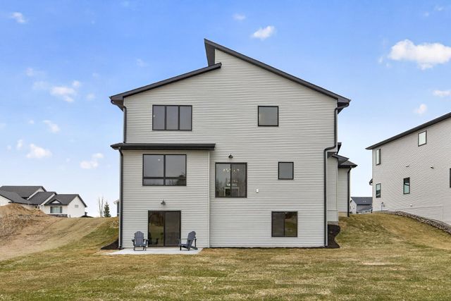 9984 14th Circle NE, Saint Michael, MN 55376