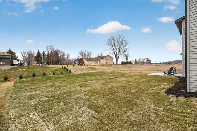 9984 14th Circle NE, Saint Michael, MN 55376