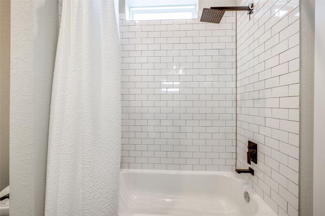 4804 Gano Street C, Houston, TX 77009