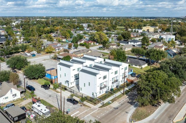 4804 Gano Street C, Houston, TX 77009