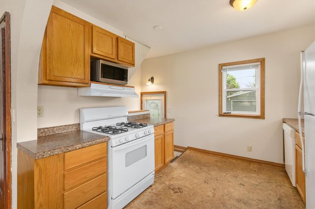 1338 33rd Street, Des Moines, IA 50311