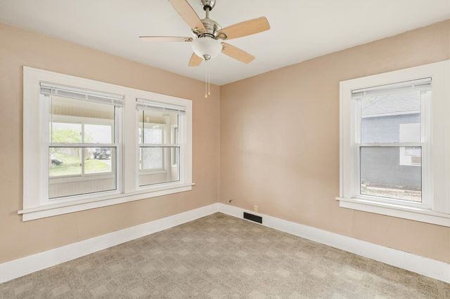 1338 33rd Street, Des Moines, IA 50311