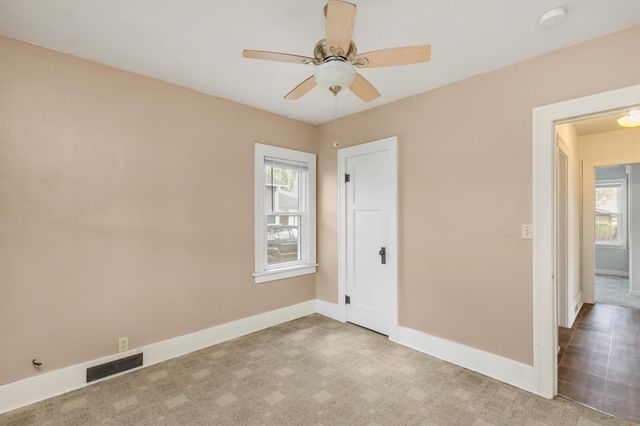 1338 33rd Street, Des Moines, IA 50311