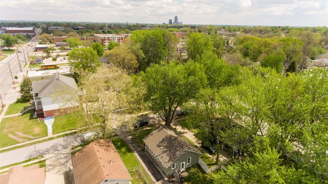 1338 33rd Street, Des Moines, IA 50311