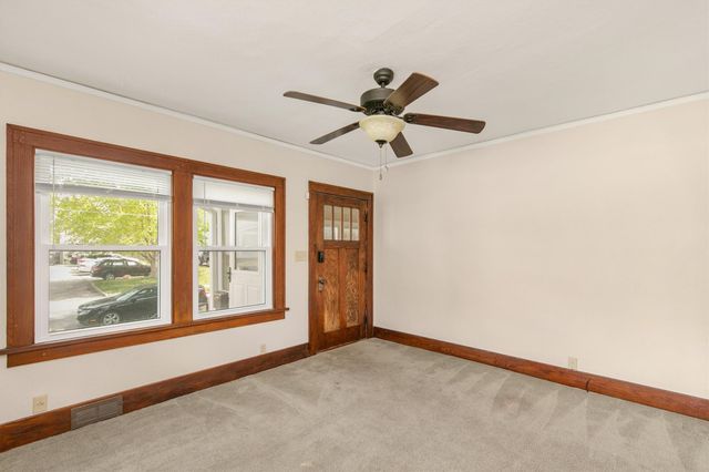 1338 33rd Street, Des Moines, IA 50311