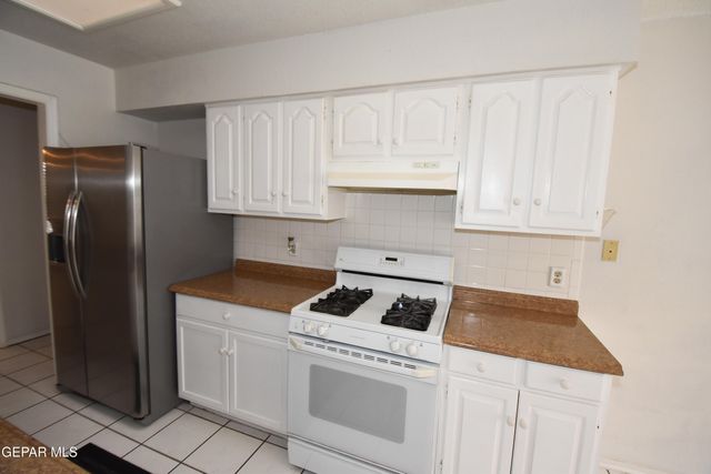 11432 BOB MITCHELL Drive, El Paso, TX 79936