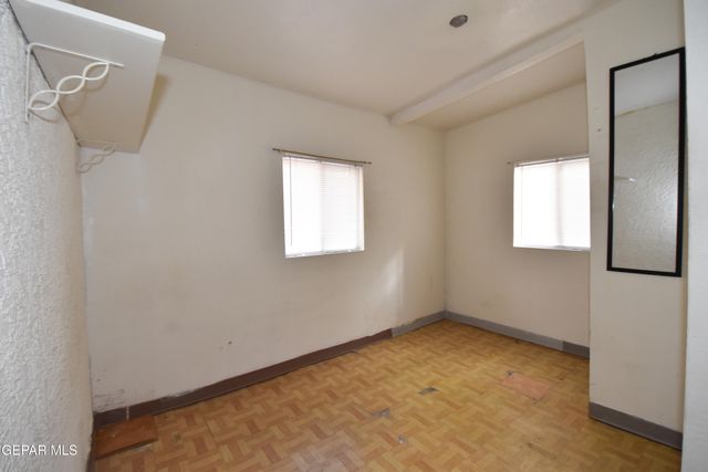 11432 BOB MITCHELL Drive, El Paso, TX 79936