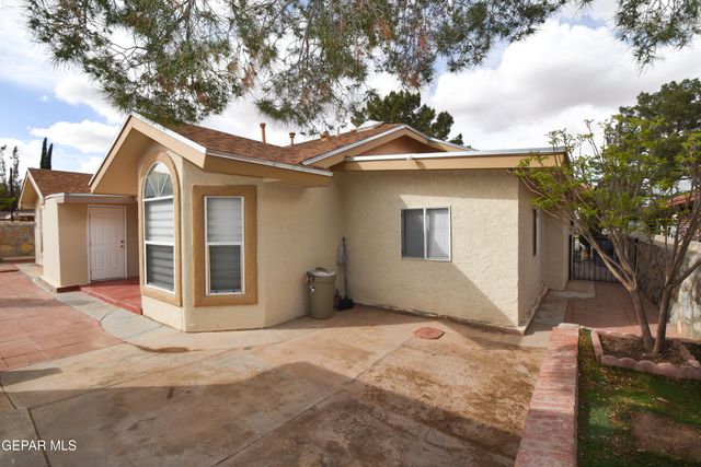 11432 BOB MITCHELL Drive, El Paso, TX 79936