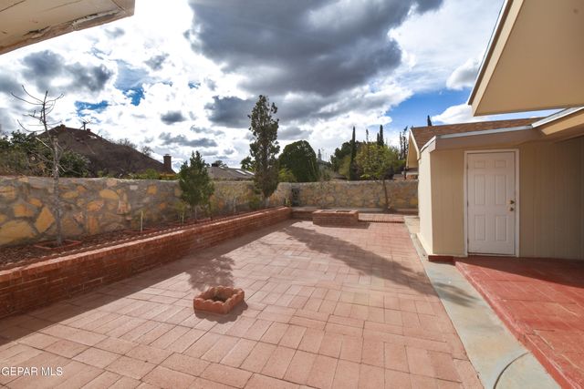 11432 BOB MITCHELL Drive, El Paso, TX 79936