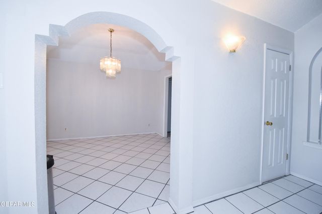 11432 BOB MITCHELL Drive, El Paso, TX 79936