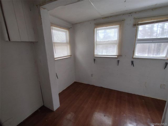 1131 COUNTY ROUTE 31, Glen Spey, NY 12737