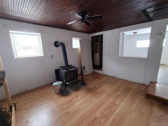 1131 COUNTY ROUTE 31, Glen Spey, NY 12737