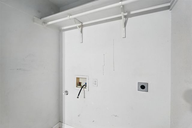1510 N Carroll Avenue, Dallas, TX 75204