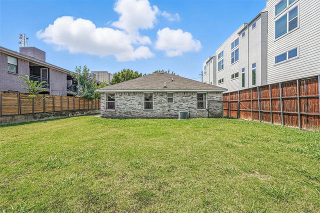 1510 N Carroll Avenue, Dallas, TX 75204