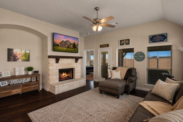 2325 Cambridge Avenue, Anna, TX 75409