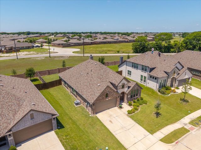 2325 Cambridge Avenue, Anna, TX 75409