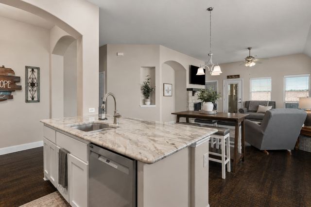 2325 Cambridge Avenue, Anna, TX 75409
