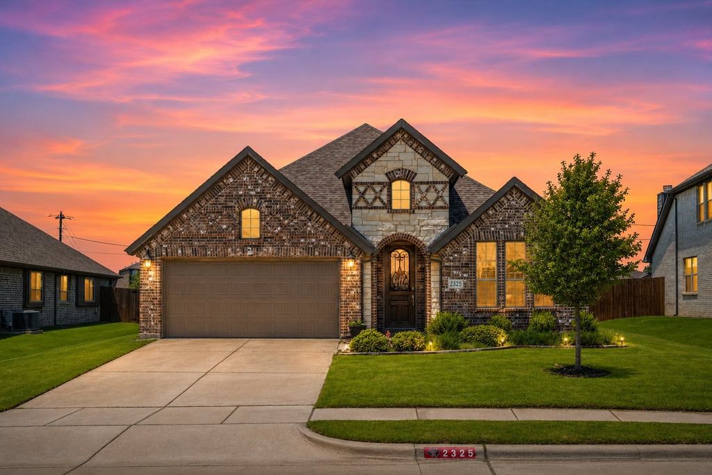 2325 Cambridge Avenue, Anna, TX 75409