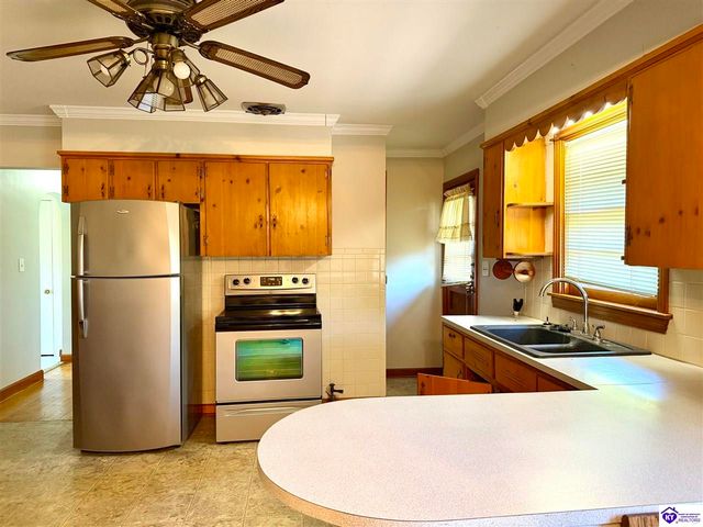 612 Cherrywood Drive, Elizabethtown, KY 42701