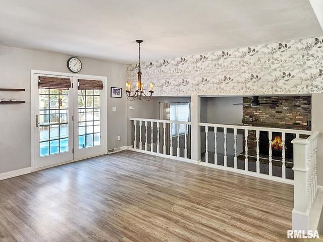 316 PINECREST Drive, Germantown Hills, IL 61548