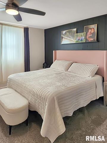 316 PINECREST Drive, Germantown Hills, IL 61548