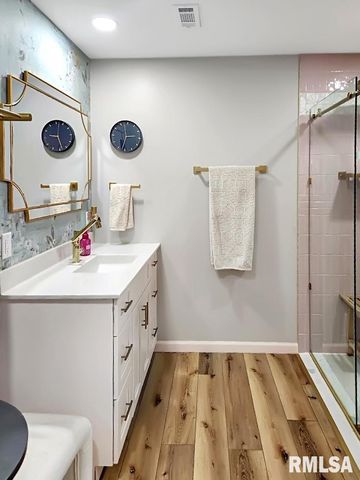 316 PINECREST Drive, Germantown Hills, IL 61548