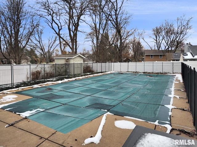 316 PINECREST Drive, Germantown Hills, IL 61548